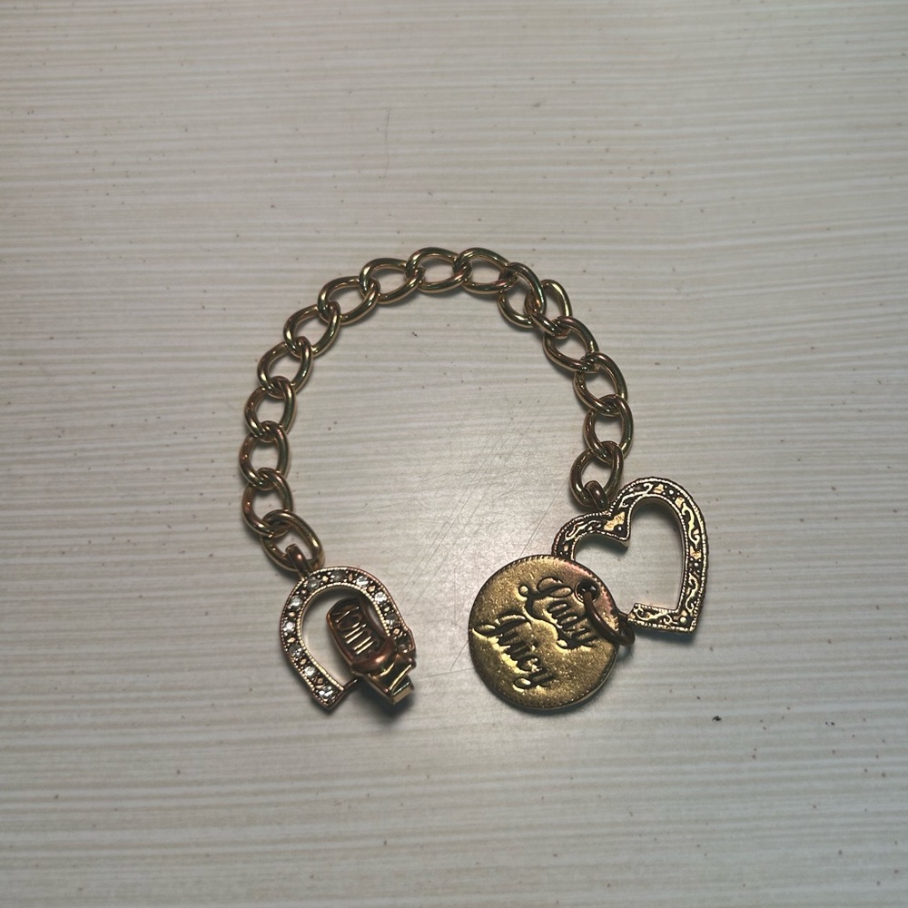 Juicy couture lady juicy Gold heart charm bracelet #heartcharms